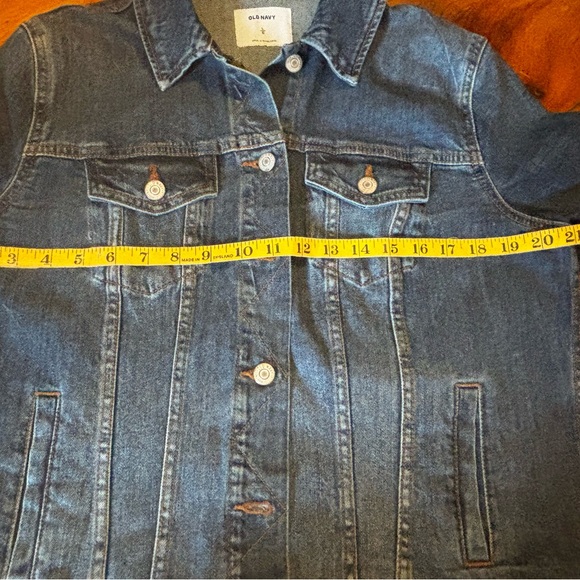 Old Navy Women’s Denim jacket - Picture 5 of 7